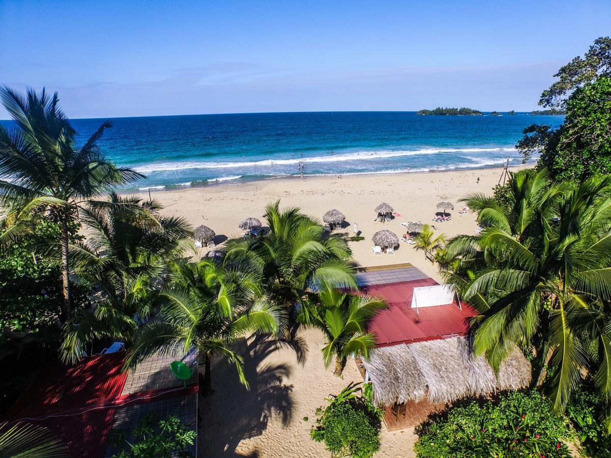باستيمينتوس Red Frog Bungalows Surf Resort المظهر الخارجي الصورة